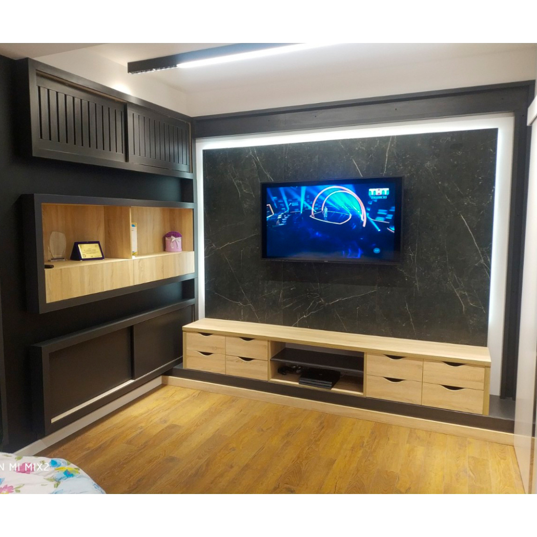 LO06 mobila la comanda Republica Moldova